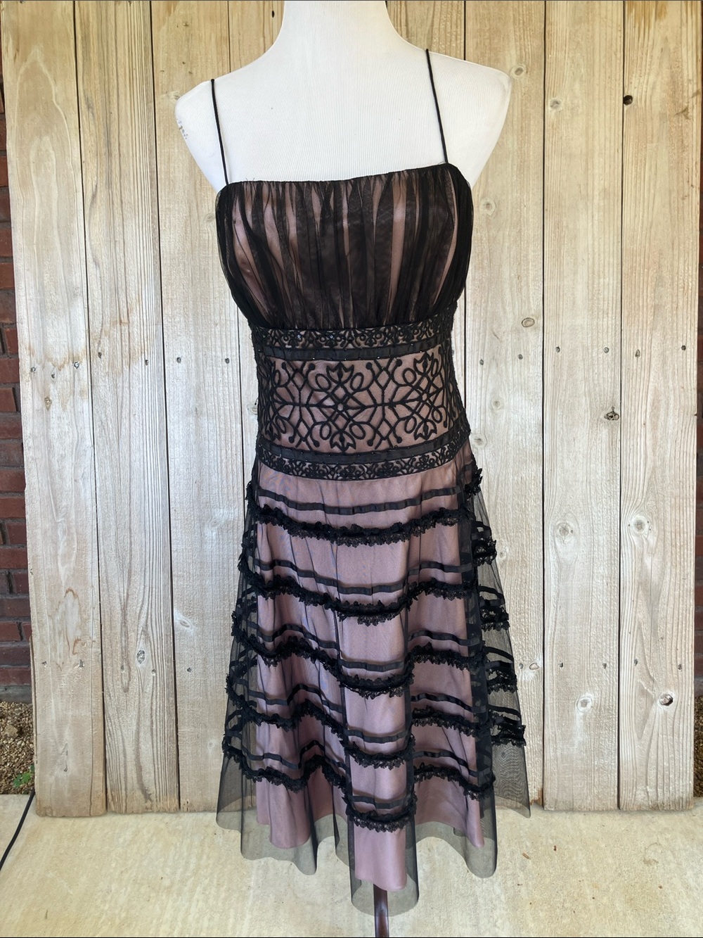 Black Lace-Overlay Midi Prom Dress with Mauve Lining